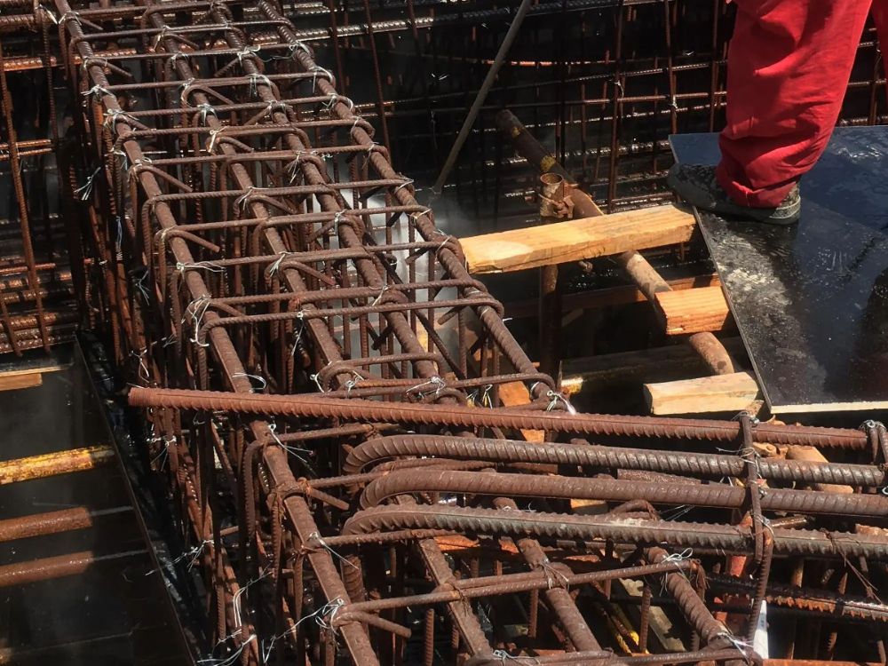 工地鋼筋生銹怎么辦？